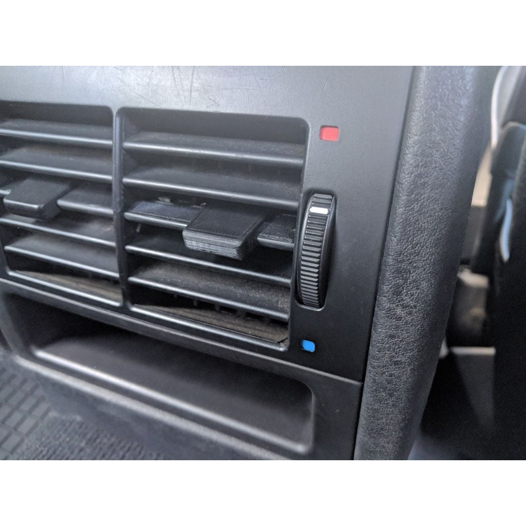 Rear seat air vent grille/slider tab for 1995 BMW 5 Series