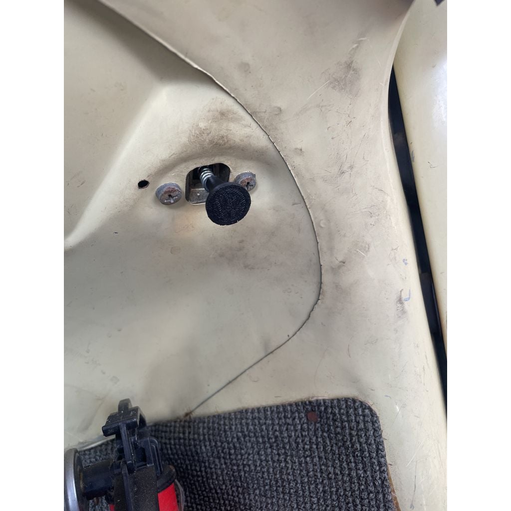 Fuel Door Pull Wire Pulley for 1971 Volkswagen Beetle