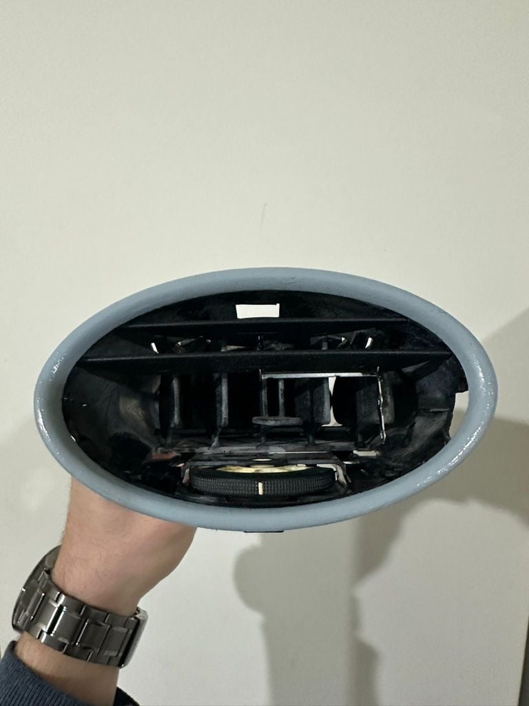 Air Vent Trim for 2004 Ford Focus