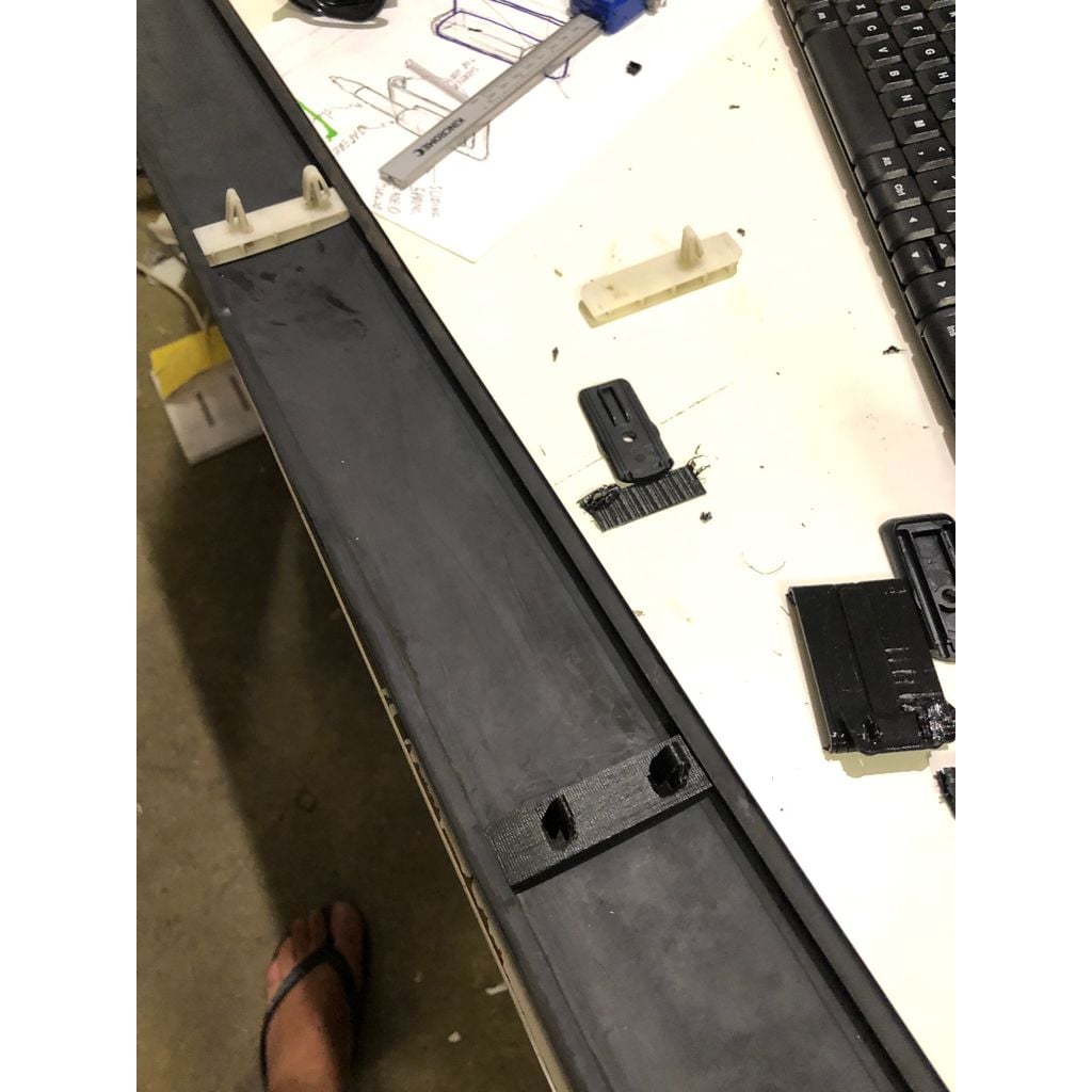 Exterior Trim Clip for 1984 Honda City