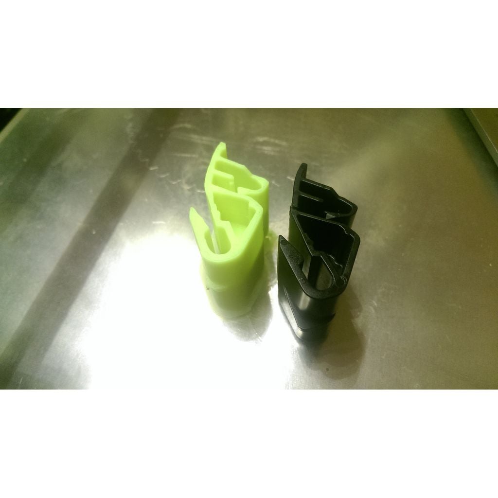 Floor Clip for 2003 Renault Scenic II