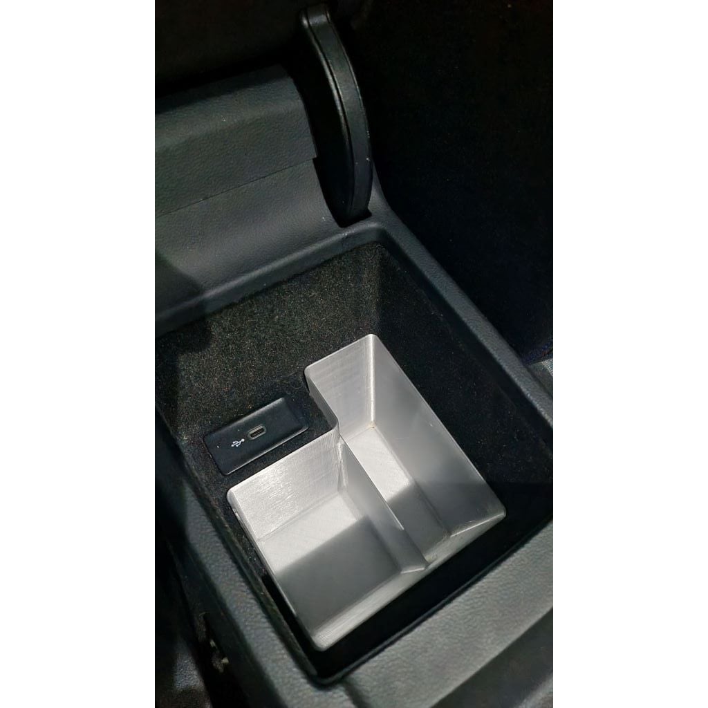 Center Console Divider for 2021 Volkswagen Passat Variant