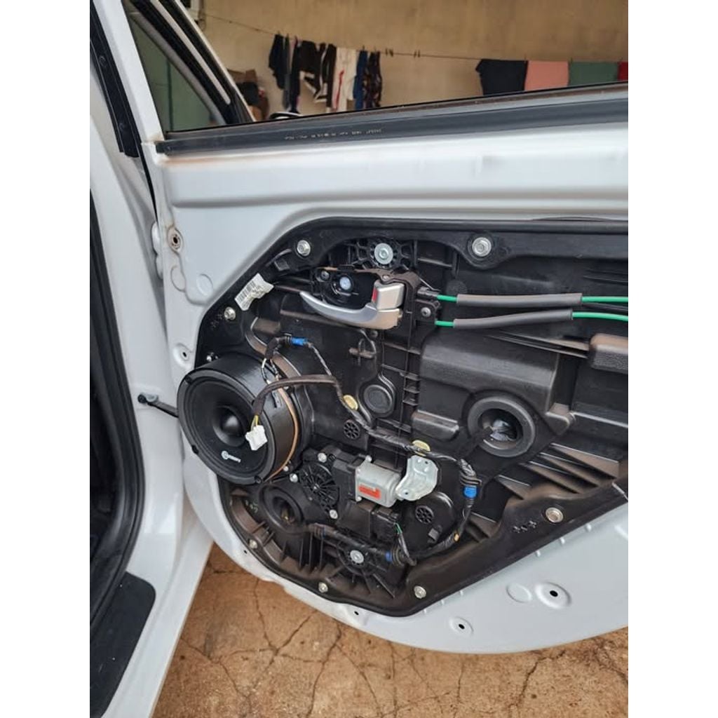 Speaker Bracket for 2013 Hyundai i30
