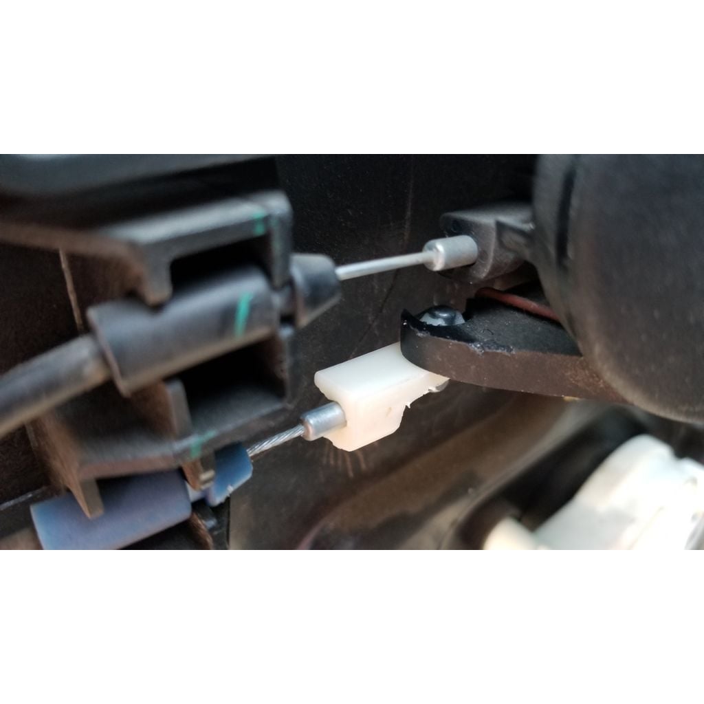 Door Latch Cable Clip for 2007 Jeep Wrangler