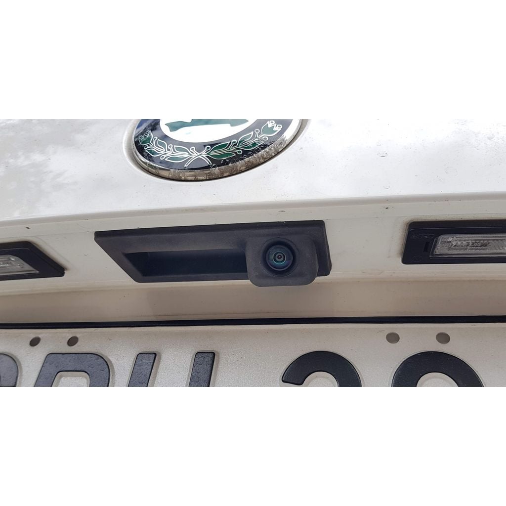 Reversing Camera Bracket for 2008 Skoda Superb