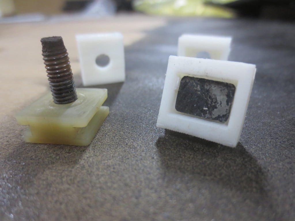 3rd Brake Light Stud Retainer