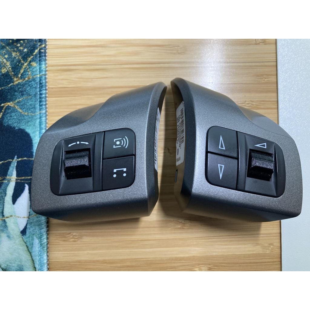 Steering Wheel Switch Cover for 2004 Opel Astra