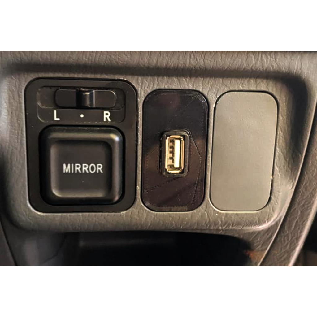 Switch Panel for USB Connector for 2002 Honda Civic