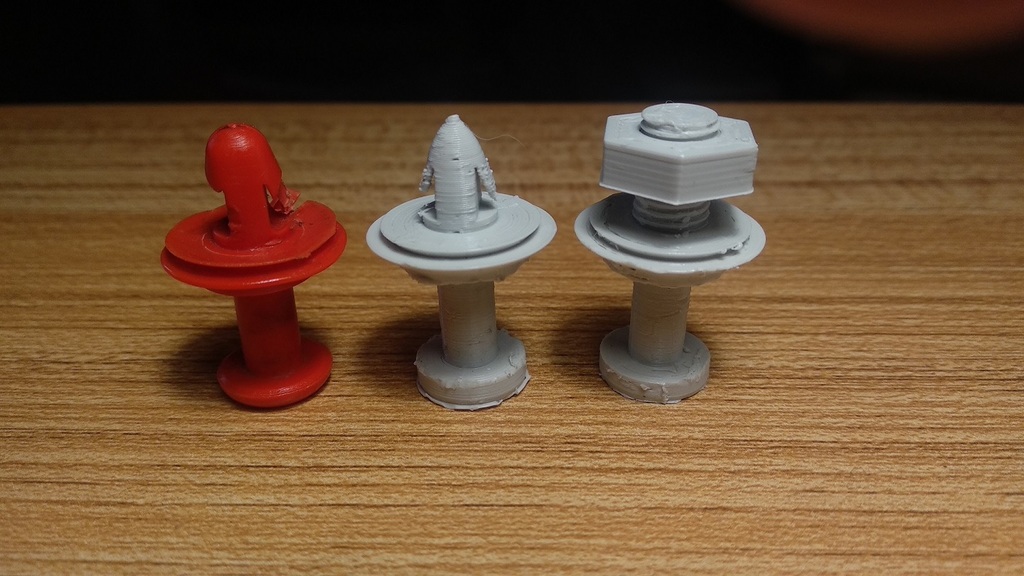 Door Clip Pin for 1990 Volvo 740