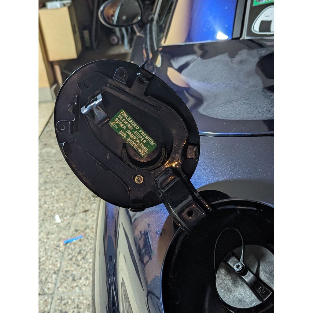 Fuel Cap Holder for 2006 Mazda MX-5 Miata