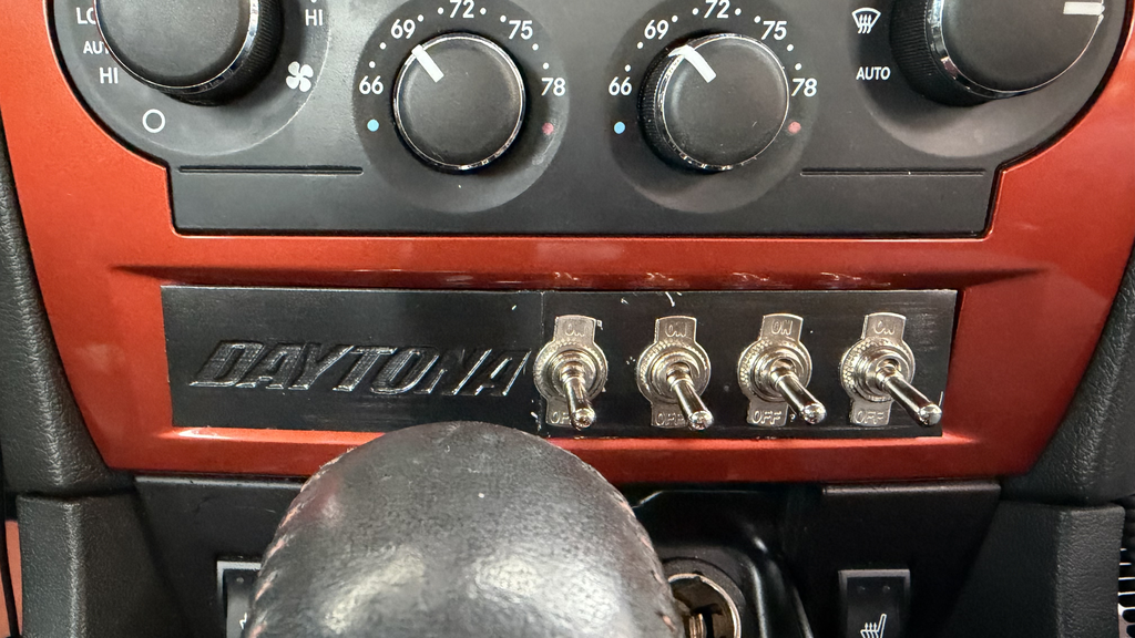 Auxiliary Switchboard for 2008 Dodge Charger