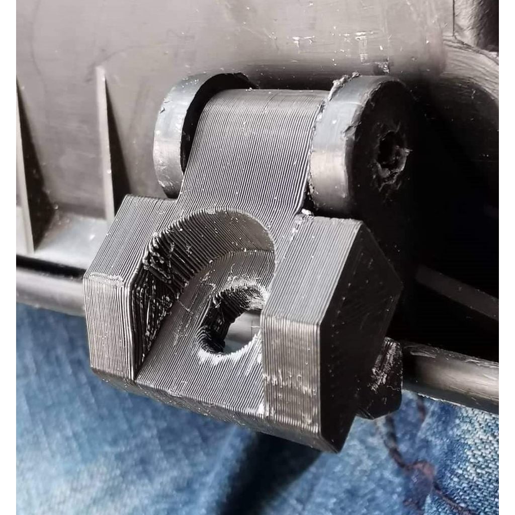 Glovebox Hinge for 2001 Mitsubishi Galant