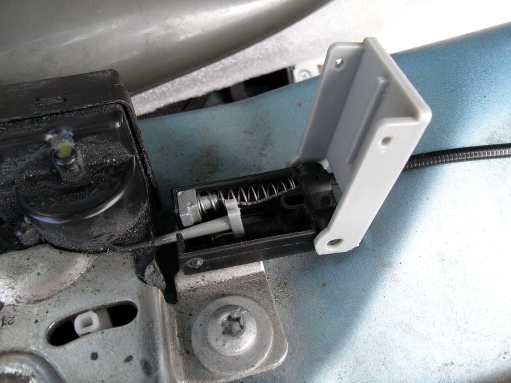 Boot Catch Cable Opener Pulley for 2001 Mini Cooper
