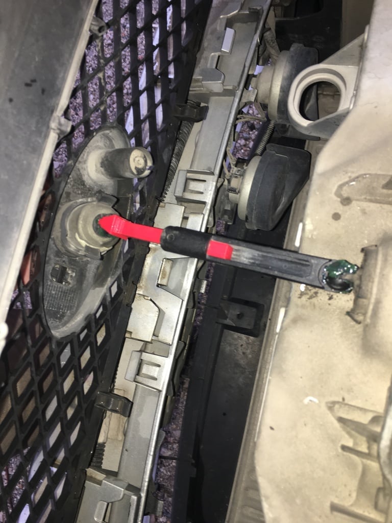 Bonnet Lock Linkage for 2006 Ford Focus