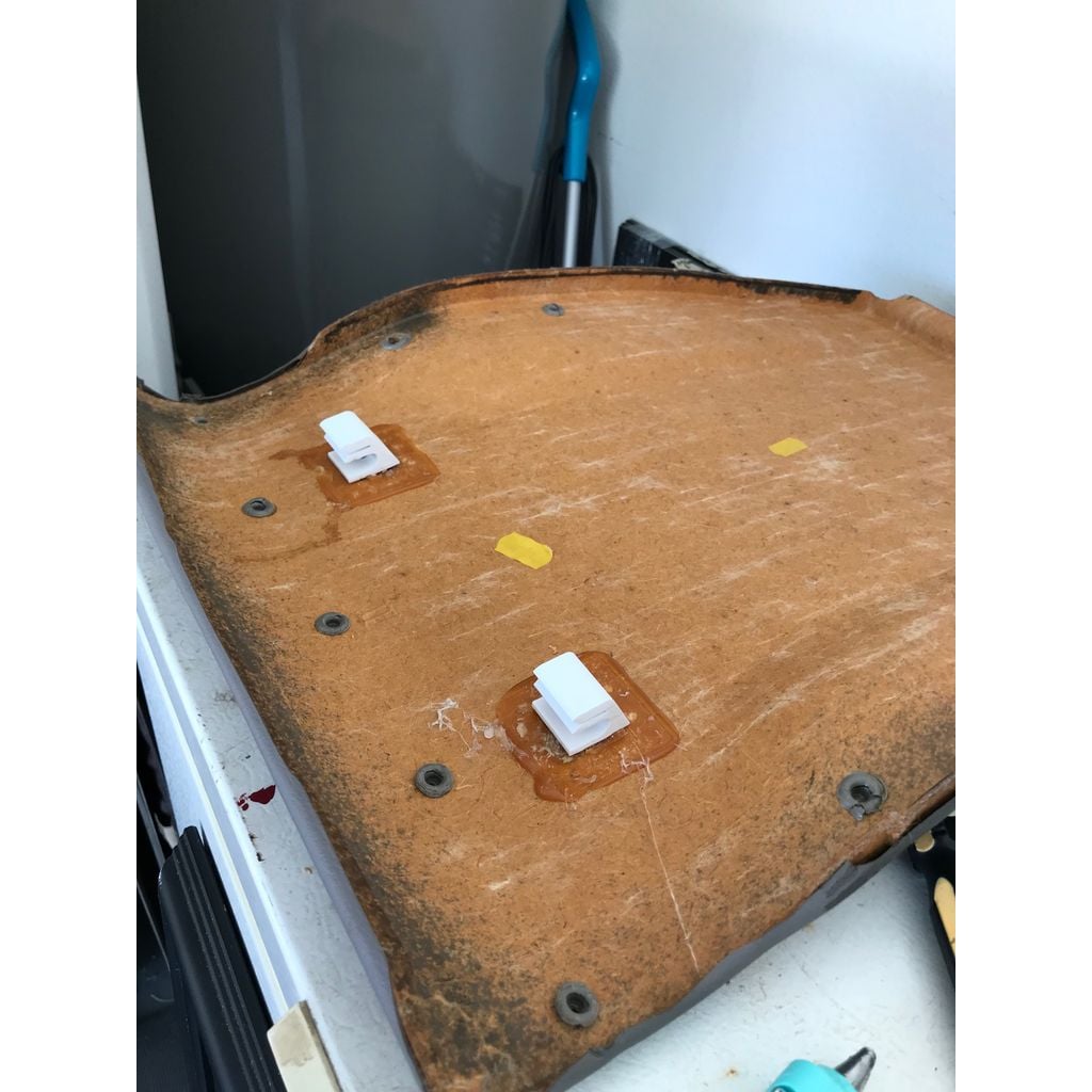 Seat Back Clip for 1994 Audi A4