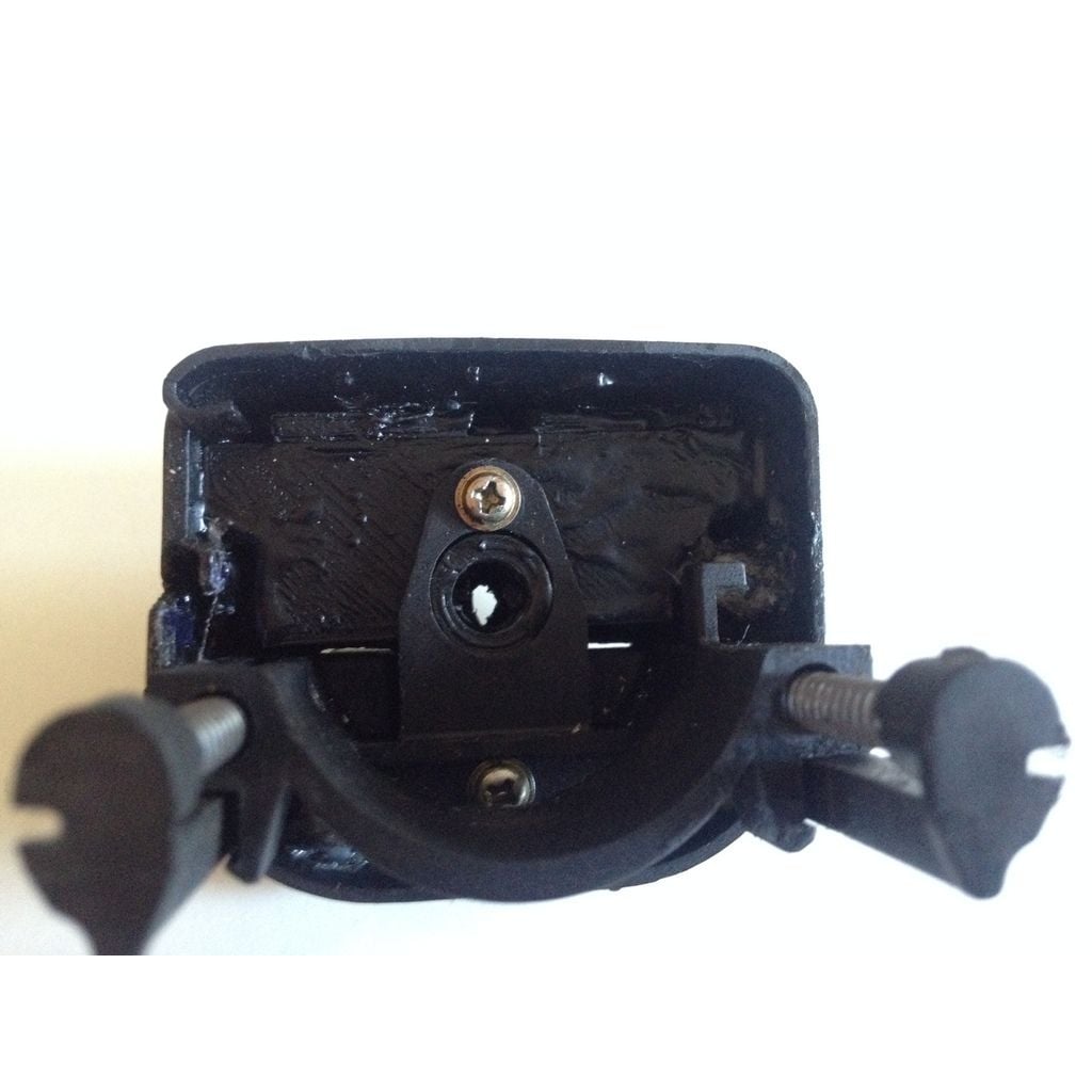 Cargo Shade Retraction Spring Holder for 1999 Audi A6