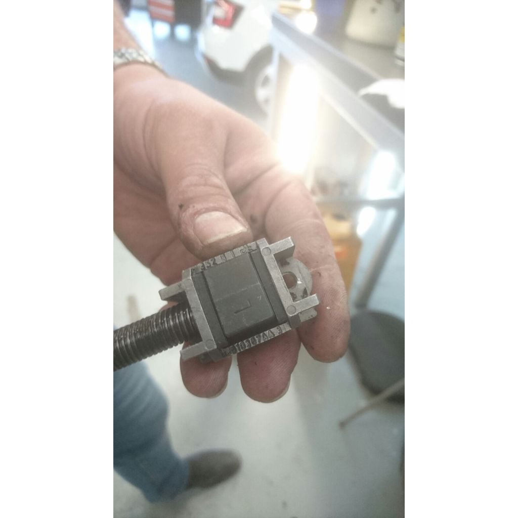Seat Wobble Fix Bushing for 1996 BMW Z3