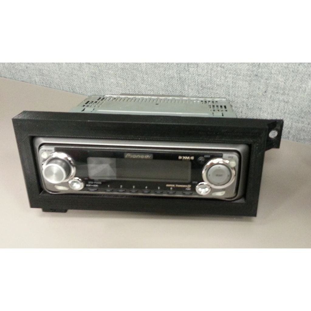 Aftermarket Stereo Bracket for 1997 Jeep Cherokee