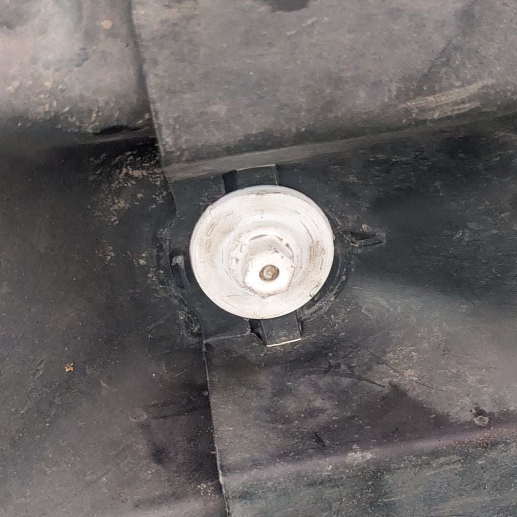 Undertray Wheel Arch Trim Nut for 2007 Mercedes C-Class