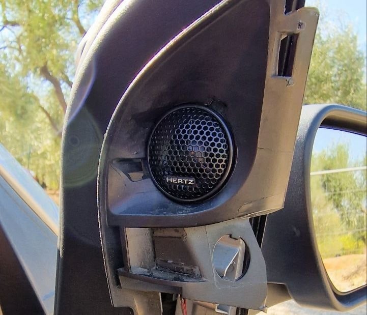 Tweeter Support Ring for 2004 Ford Focus