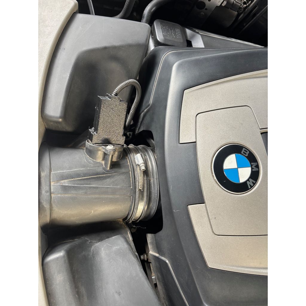 Mass Air Flow Sensor Connector Dust Cover for 2002 BMW 7 Series