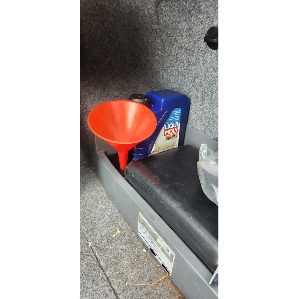 Trunk oil bottle and funnel holder for 2005 BMW 3 Series