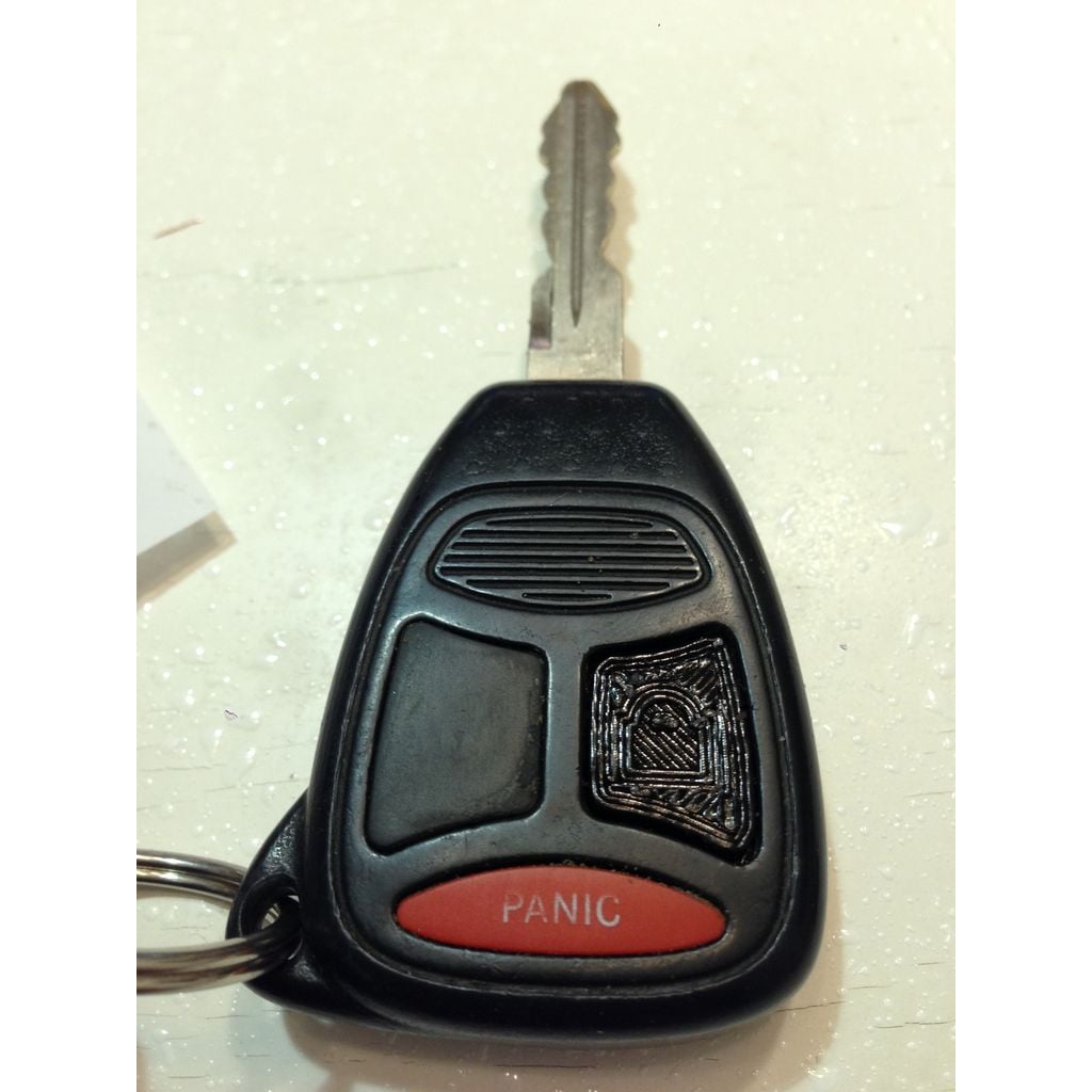 Key fob remote button for 2005 Dodge Magnum