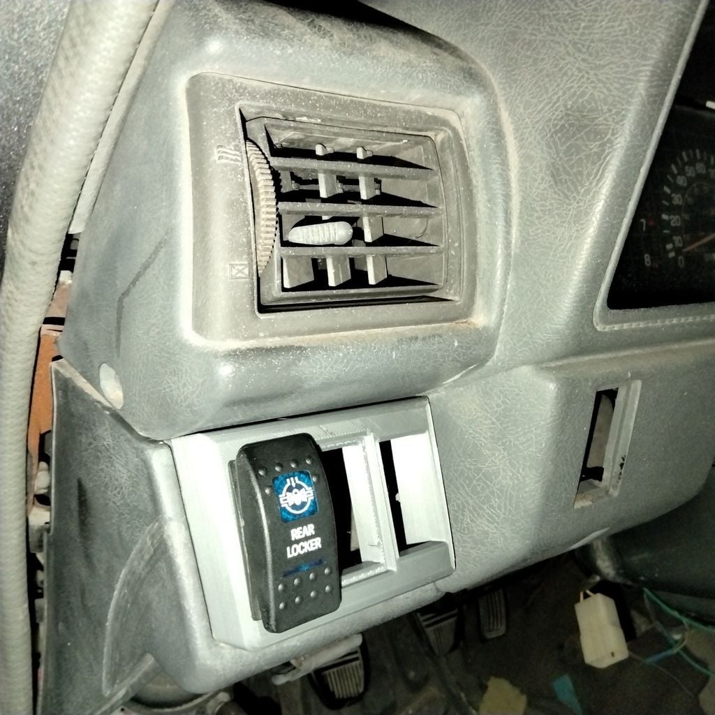 Accessory Switch Panel for 1984 Toyota Pickup / 4Runner